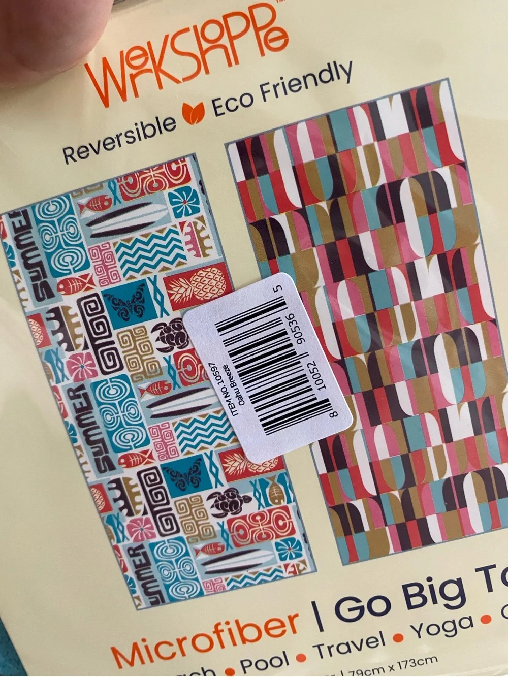 Microfiber Go Big Towel - Multicolor and Reversible Beach Towel Brand New